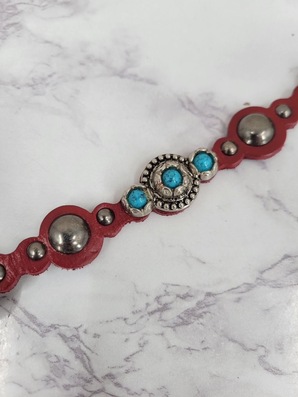 Old Trend Red Leather Faux Turquoise Concho Studded Belt Western - Picture 8 of 12